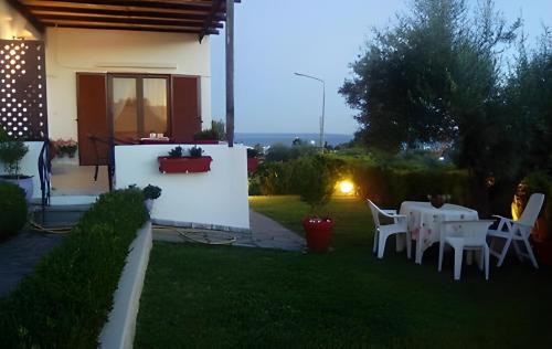Gerakini Casa | Summer house in Trikorfo, Gerakini with sea view