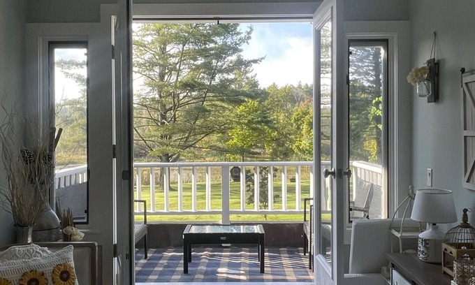 Stockbridge Condominio | Summer in the BERKSHIRES!