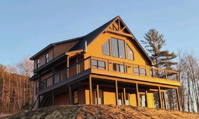 Twin Mountain Casa | Summer in the White Mountains- hiking, Santa's Village & enjoying the outdoors!!