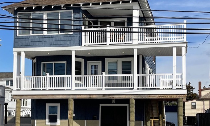 Ortley Beach Casa | Summer memories on beautifully refurbished Bayfront home