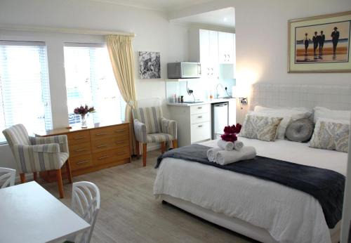 Constantia Casa | Summer Place, Constantia, Cape Town