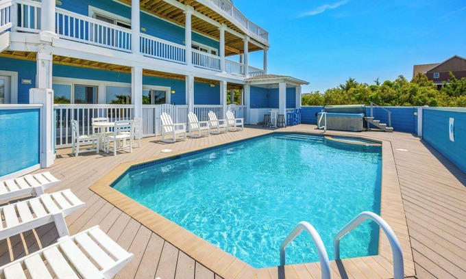 Wind Over Waves Casa | SUMMER SAVINGS- Soundfront Dog Friendly w/ Pool, Hot Tub, Elevator, Private Pier