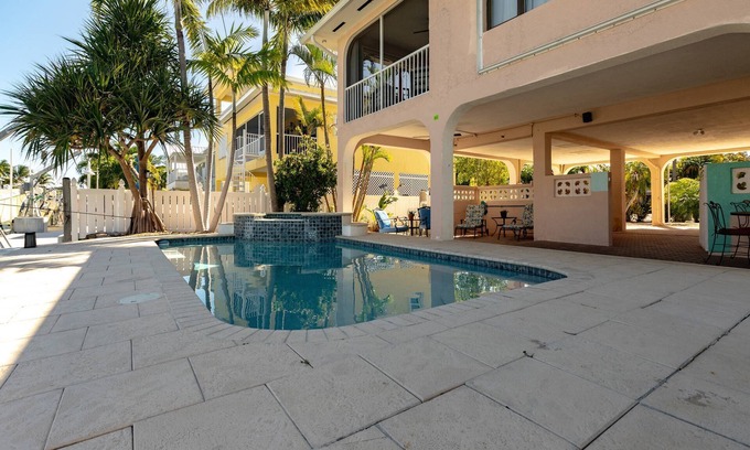 Summerland Key Casa | Summerland Sanctuary: 3BR Canal Front Retreat with Private Pool, Dockage & Premier Boating/Fishing