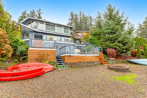 Olympia Casa | Summit Lake Main House