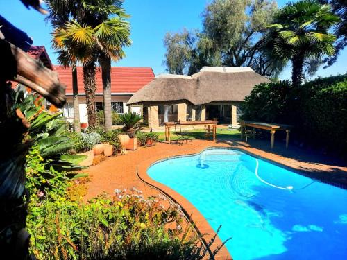 Benoni Casa | Sun and Stars