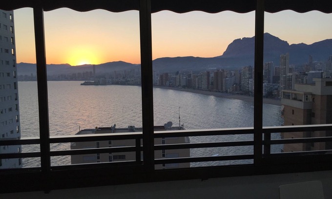 Benidorm Apartamento | Sun & Beach View Apartments