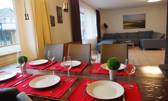 Puttgarden Apartamento | Apartamento bañado por el sol en la planta baja en el dique con el perro, para el surf