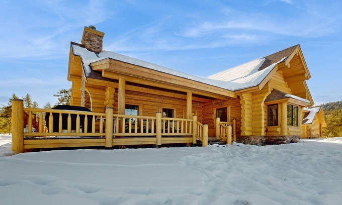 South Fork Casa | Sun-filled mountain home with large deck, games, & views - near skiing & trails