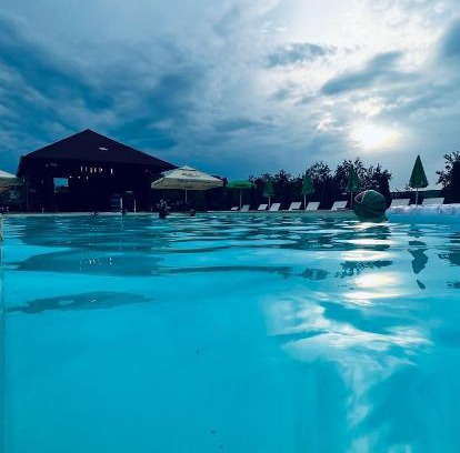 Campani Otro | SUN GARDEN AND POOL