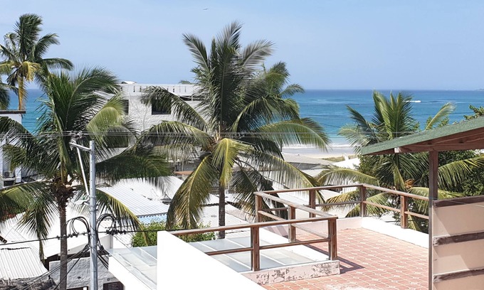 Puerto Villamil Hotel | Sun Island