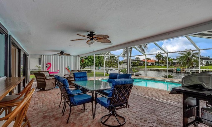 Cape Coral Casa | Sun & Smiles