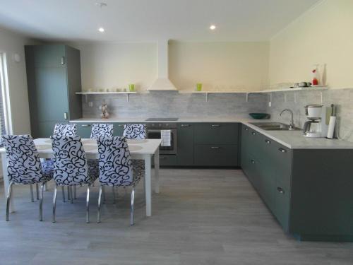 Hanko Apartamento | Sun & Steam Home in Hanko