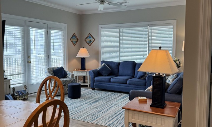 Ocean Isle Beach Villa | Excelente ubicación en la playa - Diversión familiar en Ocean Isle Beach