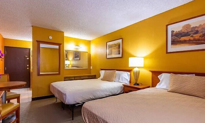 Bullhead City Hotel | Sun Valley Suites