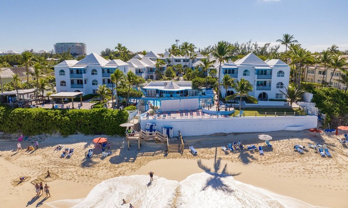 Paradise Island Villa | Sun View Villa on Paradise Island - Steps to Gorgeous White Sand Beach! by RedAwning