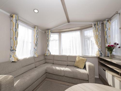 Looe Casa | Sunbeam Caravan