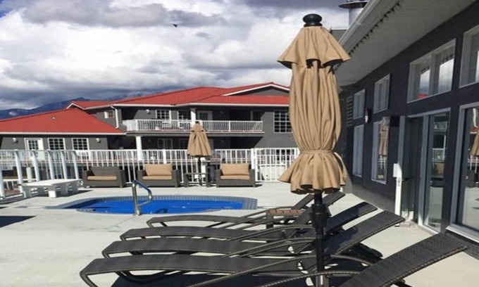 East Kootenay Apartamento | Sunchaser Vacation Villas at Riverside 2BR FRIDAY Check-In