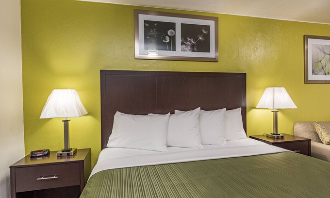 Sequim Hotel | Sundowner Motel
