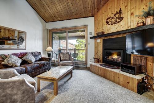 Four O'Clock Apartamento | Sundowner T15 by Ski Country Resorts