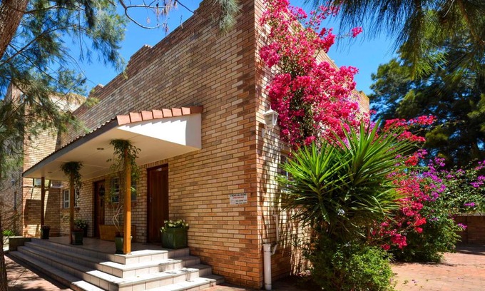 Colchester Casa | Sundune Guest House