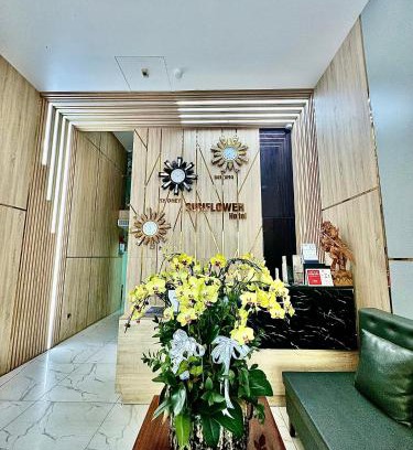 Cat Hai Hotel | Sunflower Cat Ba by Secret Garden