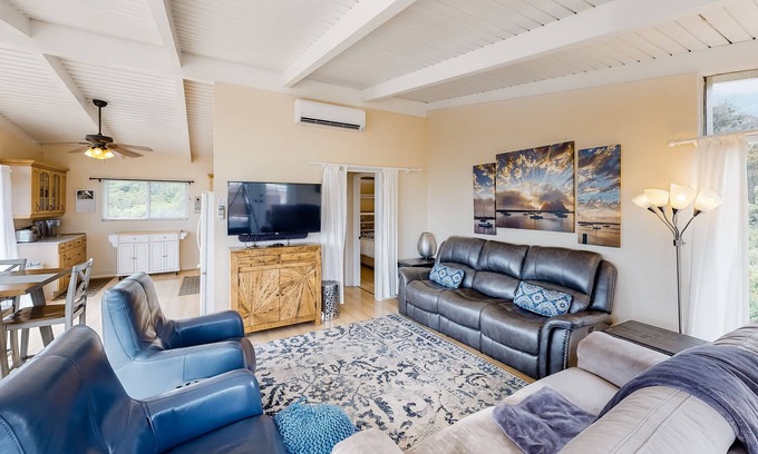 West Mesa Casa | Sunlit & serene beach house with great views - near ocean, park, dining, & shops