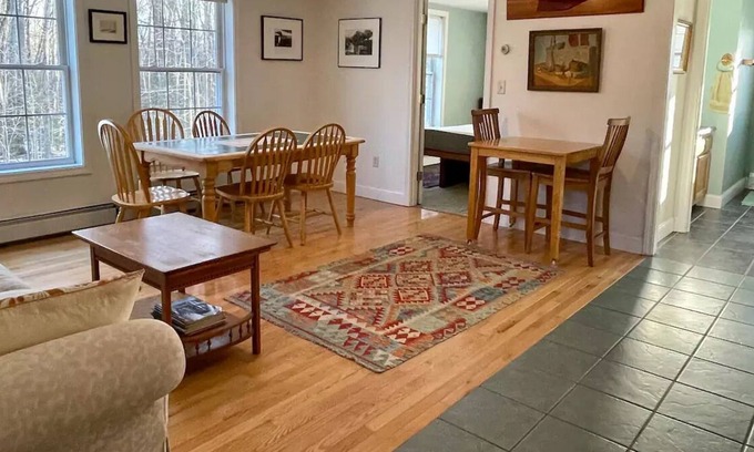 West Kennebunk Apartamento | Sunny 1-bedroom apartment on Maine Coast