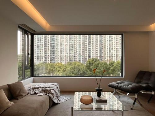 Jing'an Apartamento | Sunny Abode 中远A 2Bedroom river view near Suzhou River