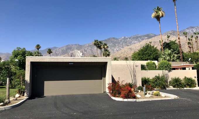 Twin Palms Casa | Casa soleada y luminosa con magníficas vistas de Moutain (nuevo en el mercado renal)