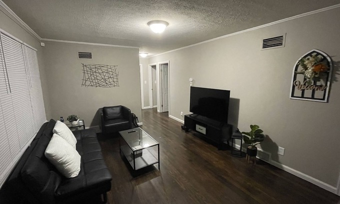 Middletown Casa | Sunny and Spacious Home with Modern Amenities