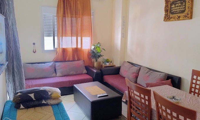 Martil Apartamento | Sunny apartment, only 10 minutes walk to Martil Beach, Mixta Complex