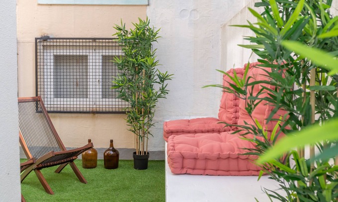Alfama Apartamento | Sunny Apartment with Patio, By TimeCooler