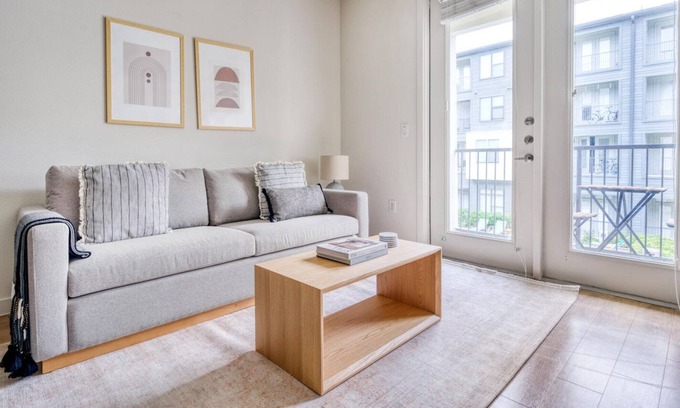 Cherrywood Apartamento | Sunny Cherrywood 1BR w/ Pool, Gym & W/D, nr restaurants, by Blueground