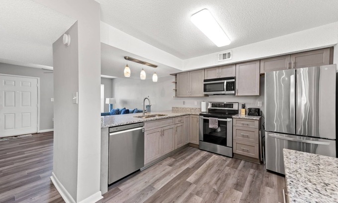 Fort Walton Beach Casa | Sunny Coastal Living
