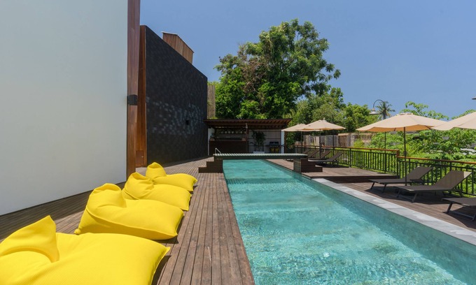 Berawa Villa | Sunny Cuddles