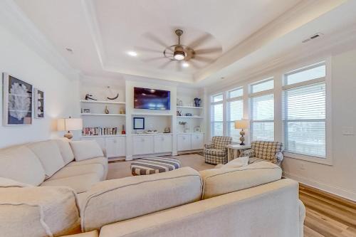 Ocean Isle Beach Casa | Sunny Daze