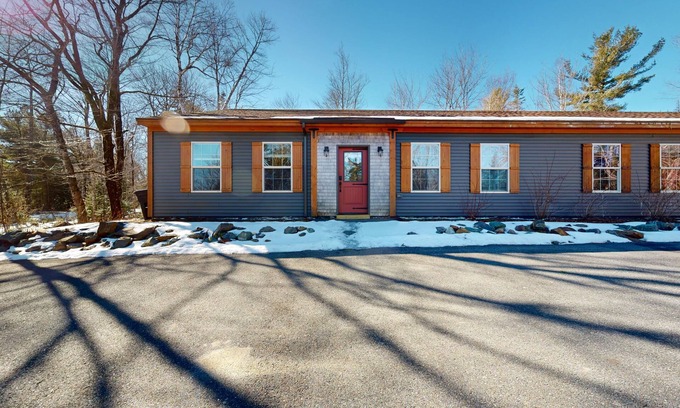 Ellsworth Casa | Sunny duplex near forests and lakes with open layout, smart TV, & washer/dryer