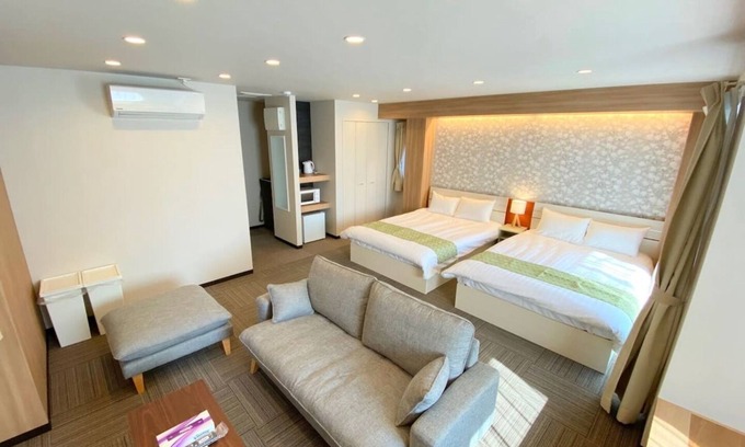Sugamo Hotel | Sunny Fully equipped with Wifi Spacious family r / Toshima-ku Tokyo