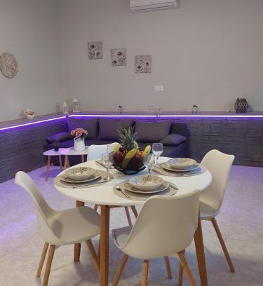 Petaloudes Casa | Sunny house