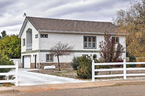 La Verkin Apartamento | Sunny La Verkin Studio - 20 Mi to Zion Natl Park!