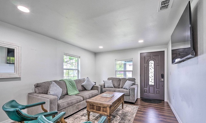 Lake Wales Casa | Sunny Lake Wales Retreat ~ 11 Mi to Legoland!