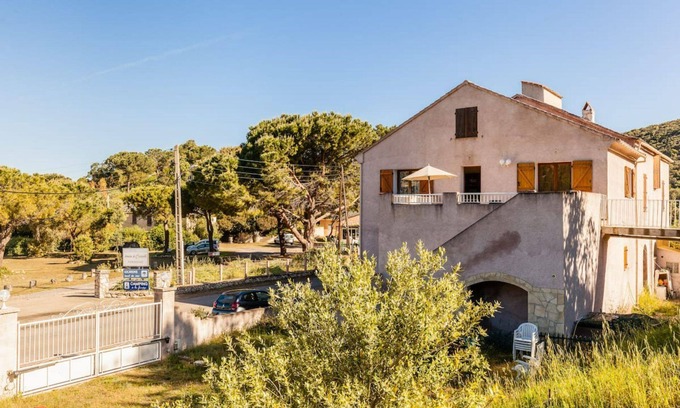 Farinole Casa | Sunny location near the sea