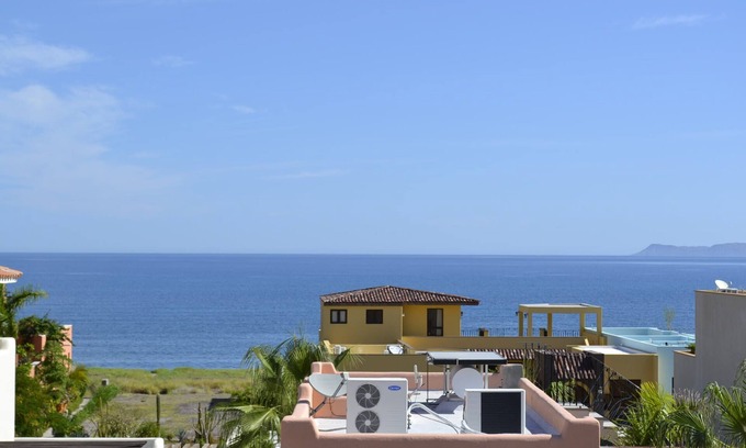 Nopolo Villa | Sunny Loreto Bay Villa; pasos a la playa, piscina, golf, kayak, snorkel, y más