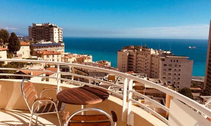 Beausoleil Apartamento | Sunny one bed, sea view, larvotto beach, Monaco