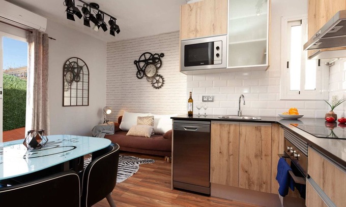 El Guinardo Apartamento | SUNNY PENTHOUSE IN SAGRADA FAMILIA DWQERWEFWQEFRWEFRWERF