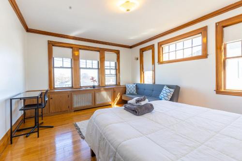 Oak Square Casa | Sunny Private Bedroom #5