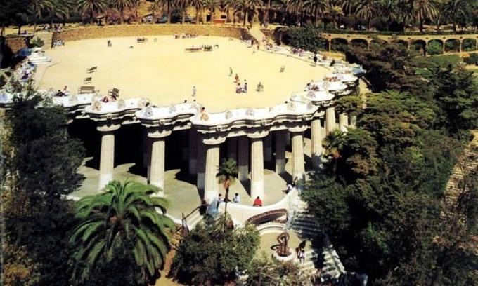 El Carmel Apartamento | APARTAMENTO SOLEADO-TRANQUILO EN PARK GÜELL. FREE WIFI. 2 DORMITORIOS