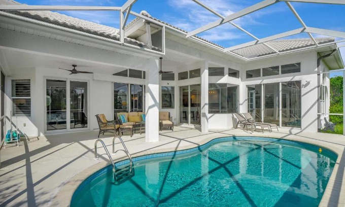 North Naples Casa | Sunny Retreat with Private Pool in North Naples