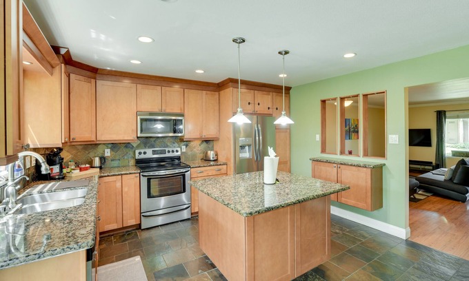 South San Jose Casa | Sunny San Jose Townhome - Family Friendly!
