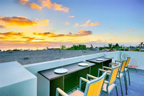 Village of La Jolla Casa | Sunny Shores